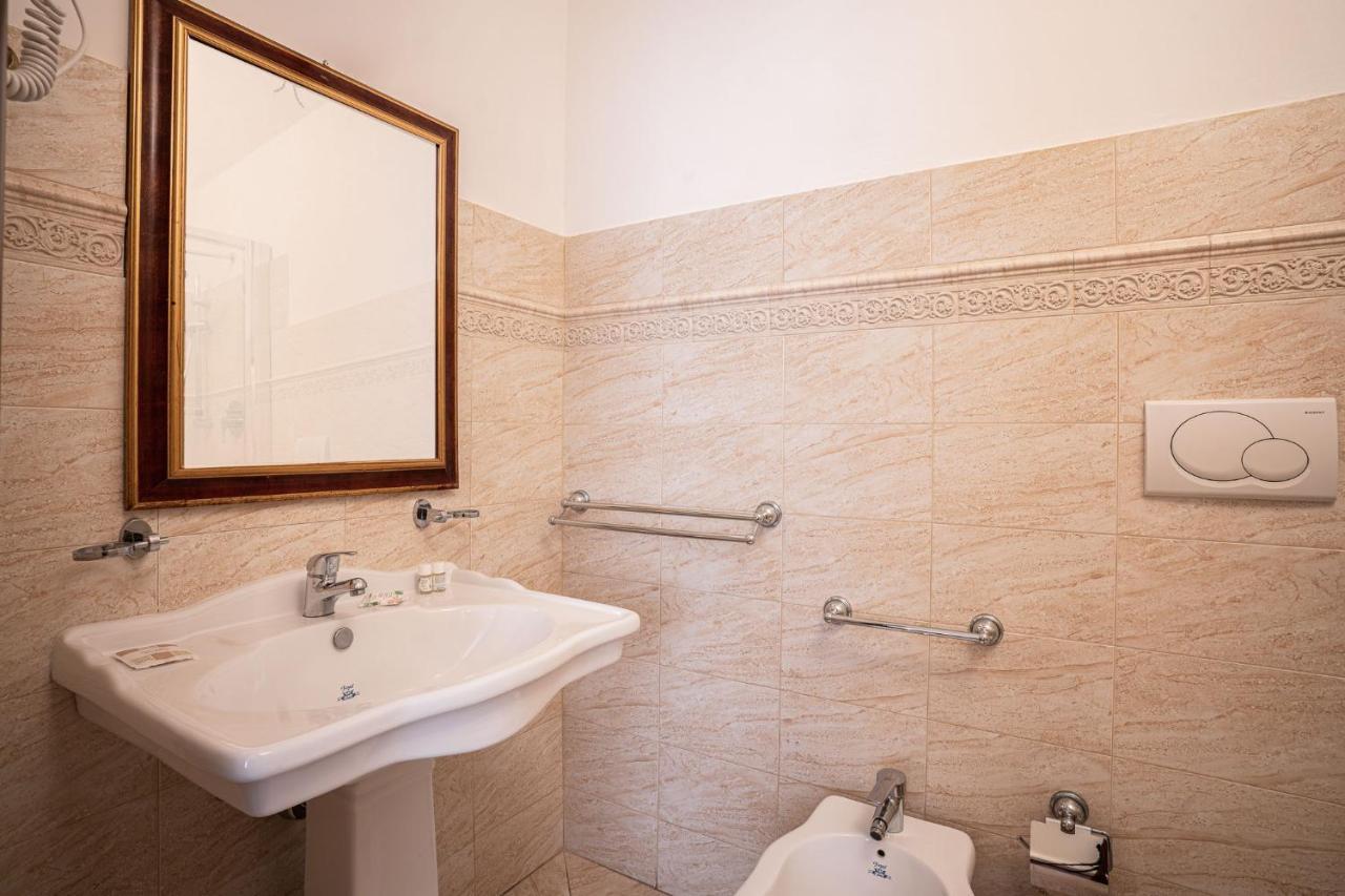Ares Rooms Ortigia Syracuse Eksteriør bilde